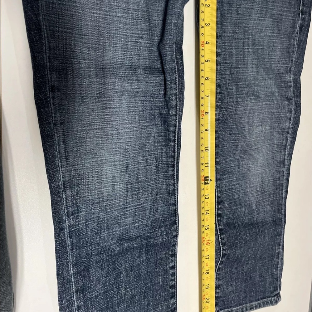Bebe Capri Jeans Medium Wash Size 31 M Cotton 98% Made In U.S.A - Picture 4 of 7